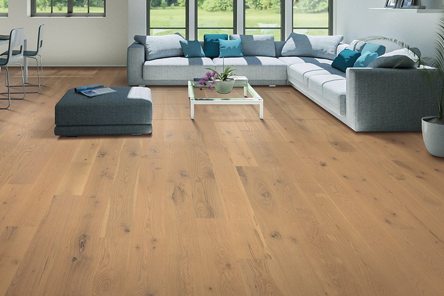 Can you get hardwood flooring with natural knots and grain?